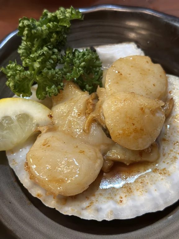 Scallop Sashimi image